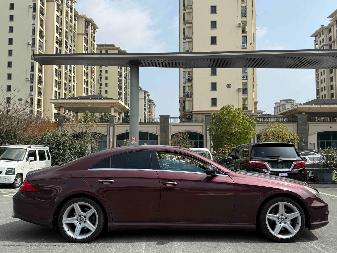 Mercedes-Benz CLS 2011 thumb 6