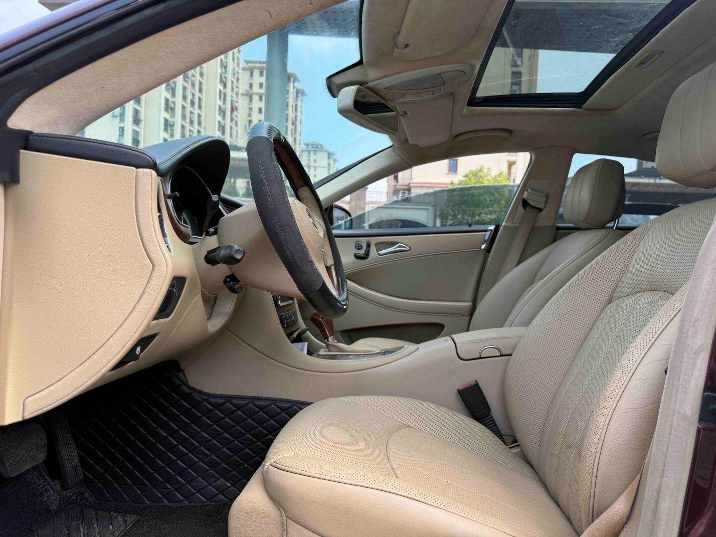 Mercedes-Benz CLS 2011 thumb 9