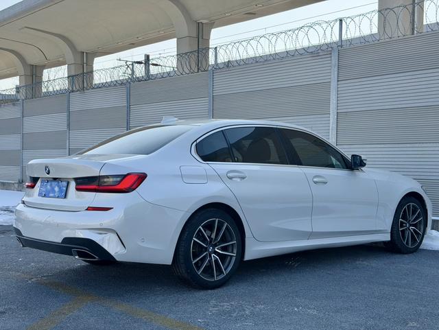 BMW 3 серии 2020 thumb 3