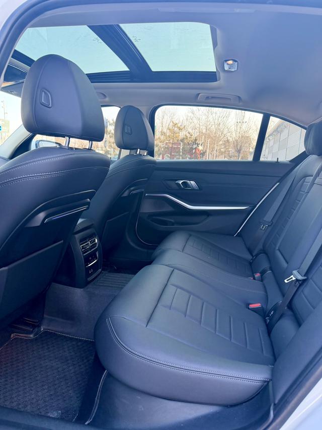 BMW 3 серии 2020 thumb 9