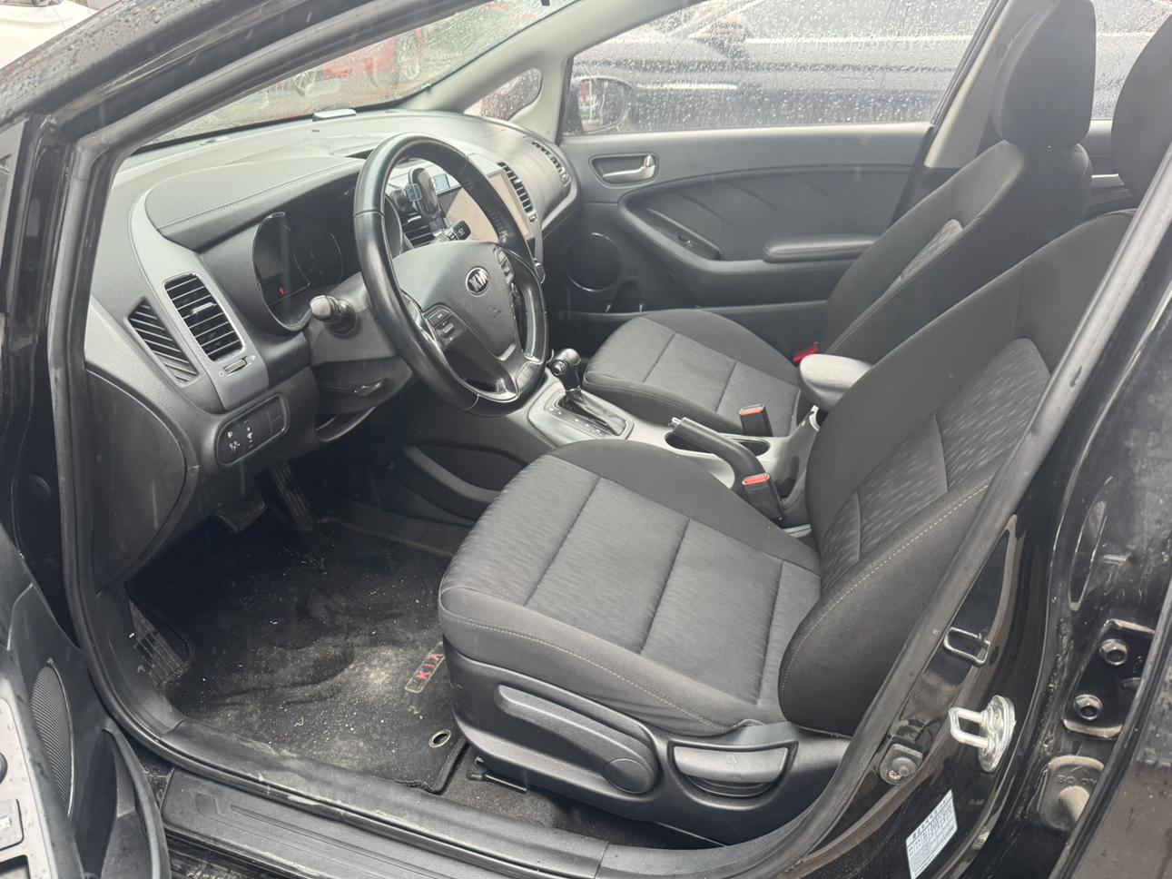 Kia K3 2015 thumb 6