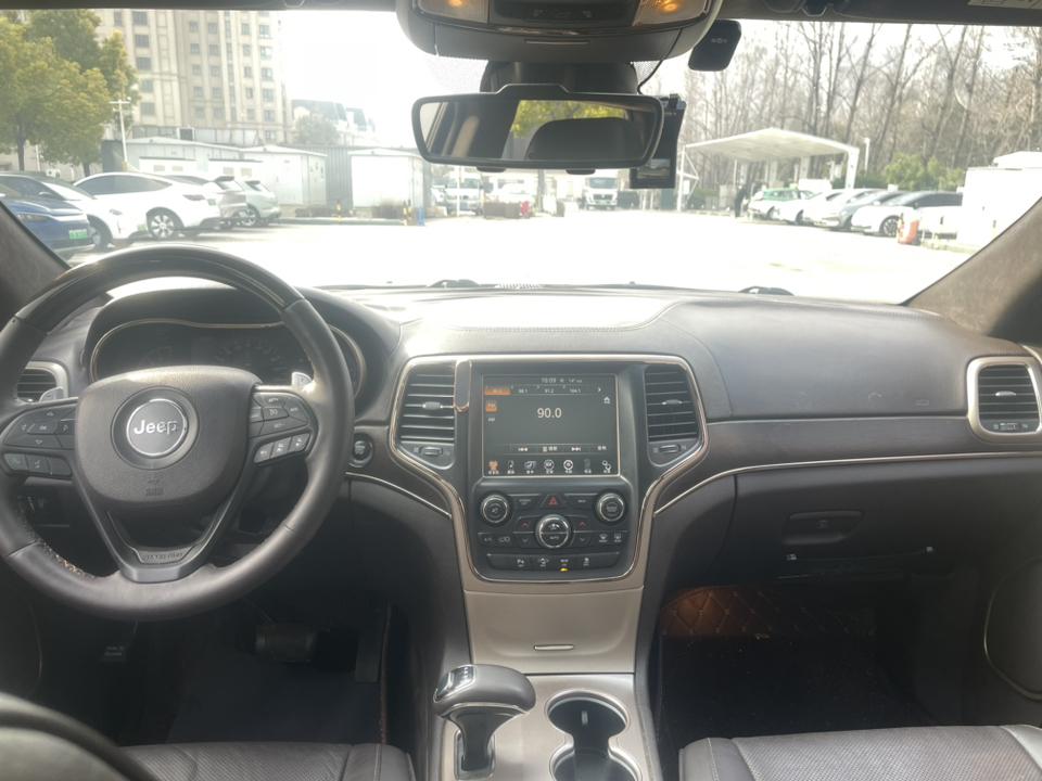 Jeep Grand Cherokee 2013 thumb 7