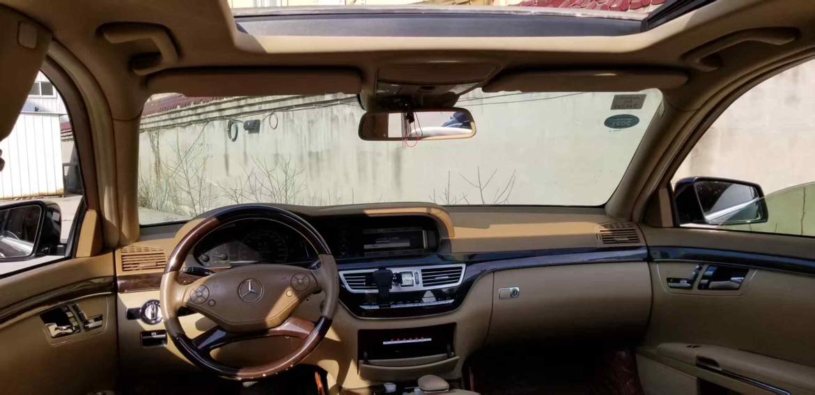 Mercedes-Benz S-Class 2011 thumb 11