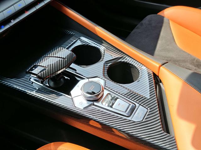 Changan UNI-V 2023 thumb 9