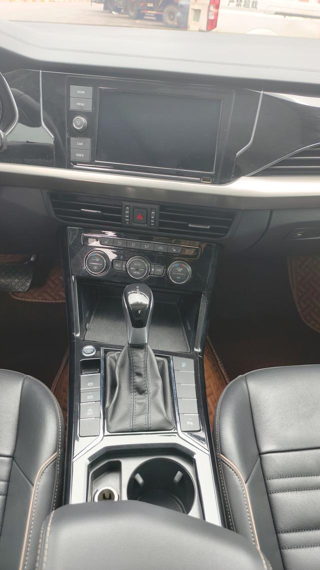 Volkswagen Passat 2019 thumb 10