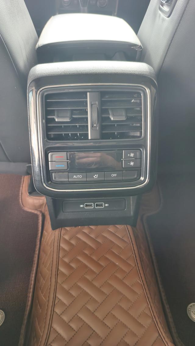 Volkswagen Passat 2019 thumb 11