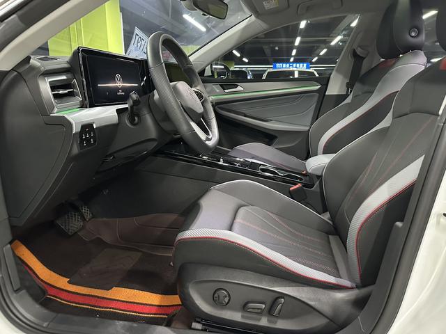 Volkswagen Lamando 2023 thumb 5