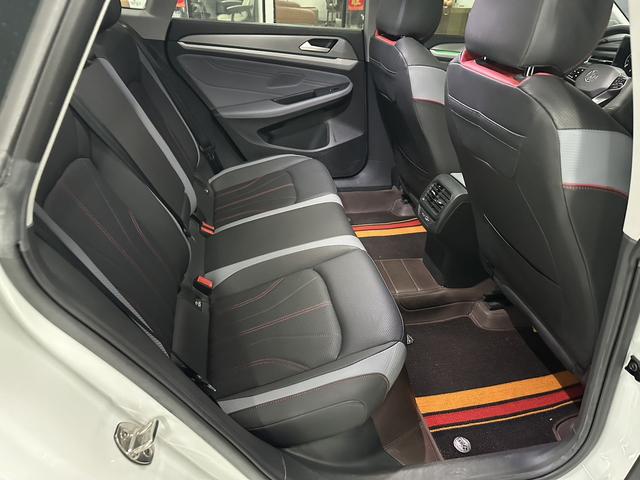 Volkswagen Lamando 2023 thumb 8