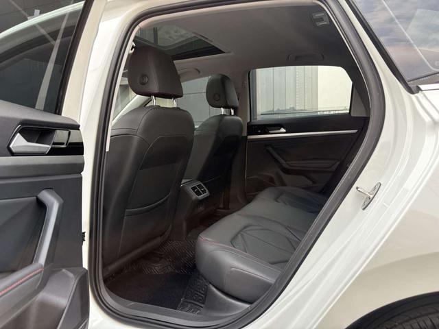 Volkswagen Lavida XR 2023 thumb 5