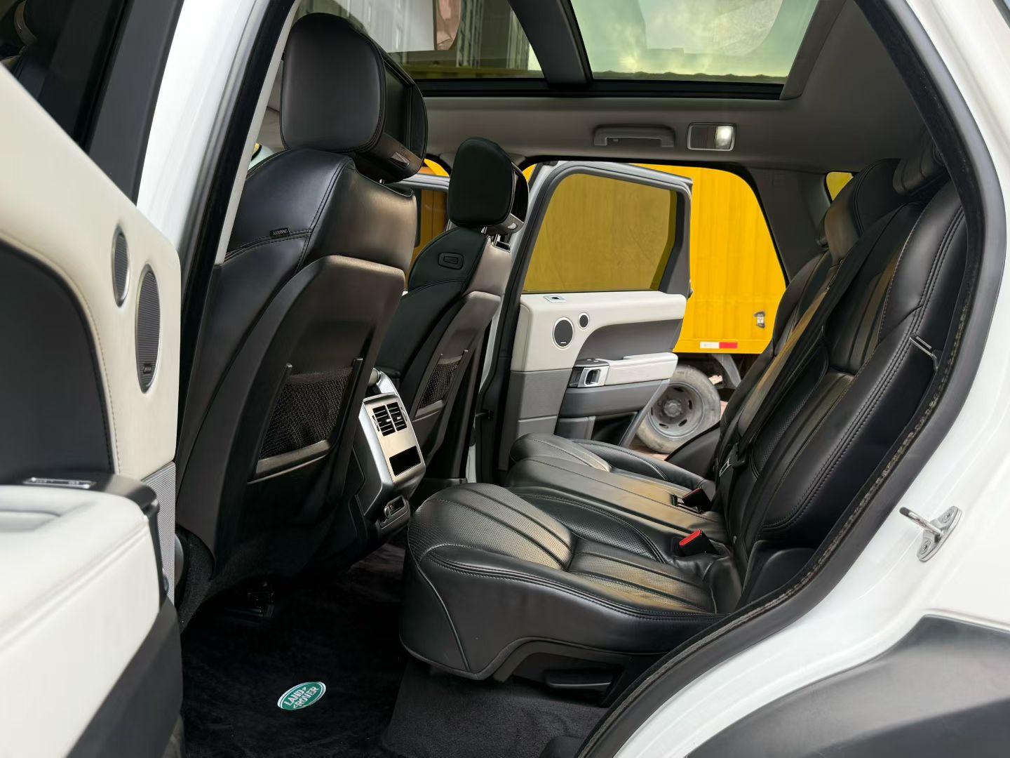 Land Rover Range Rover Sport 2015 thumb 7