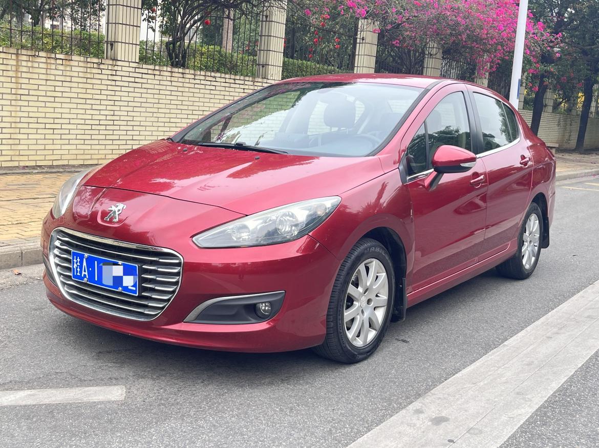 Peugeot 308 2016 thumb 8