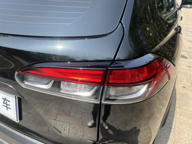 Toyota Frontlander 2022 thumb 8