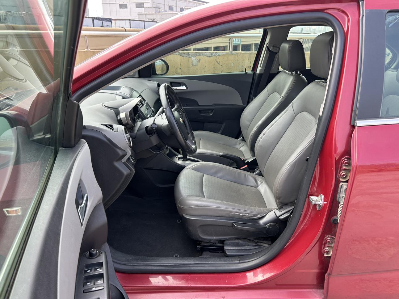 Chevrolet Aveo 2012 thumb 6