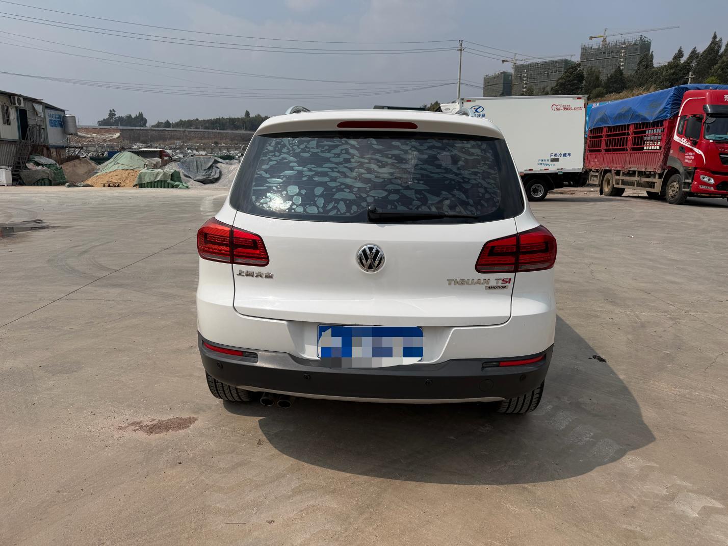 Volkswagen Tiguan 2015 thumb 4
