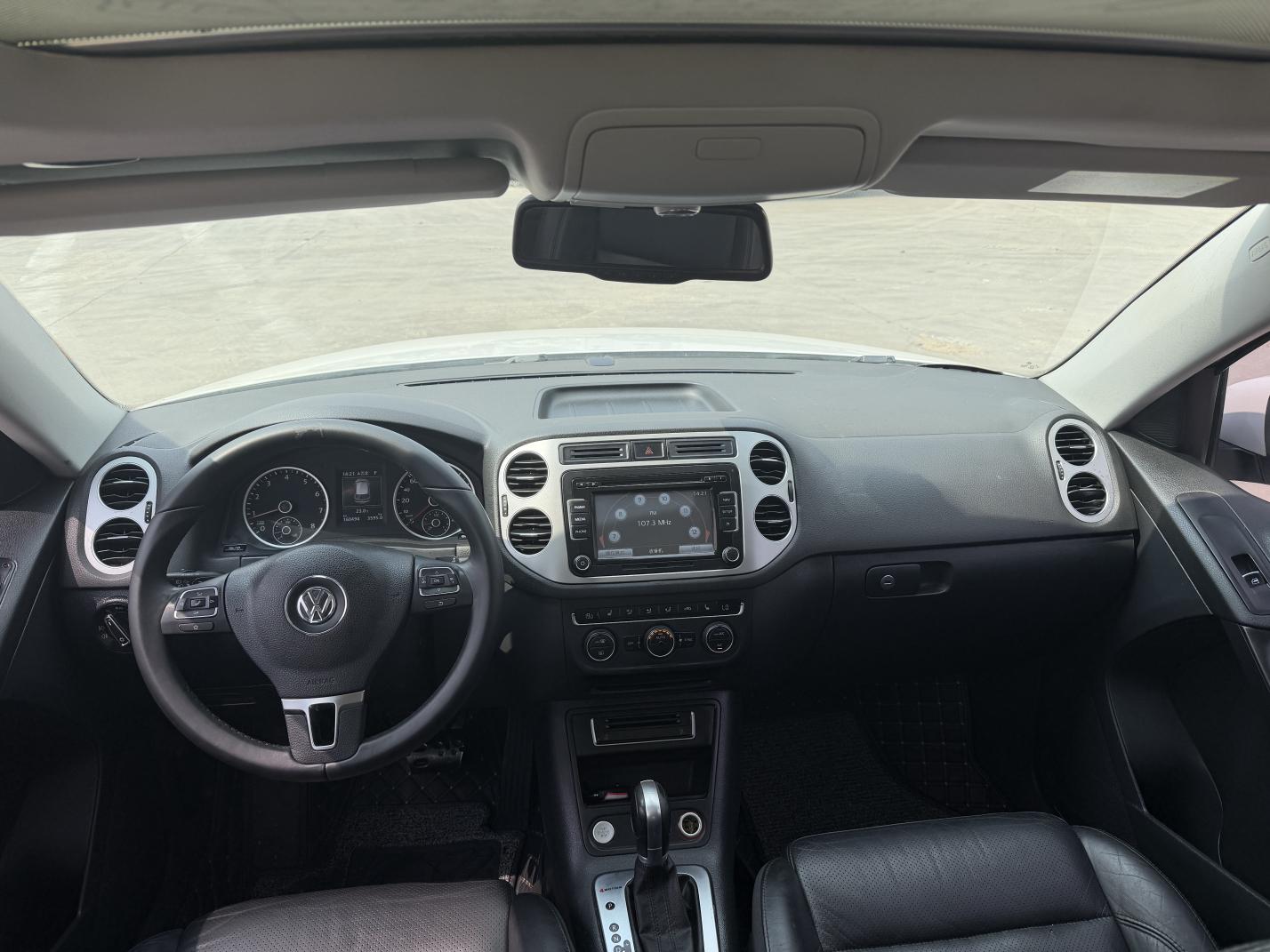 Volkswagen Tiguan 2015 thumb 7
