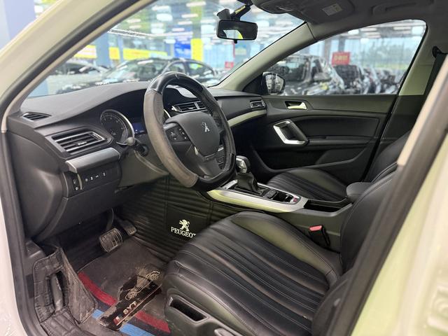 Peugeot 408 2020 thumb 4