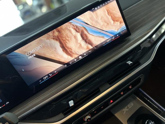 BMW X5 2023 thumb 11