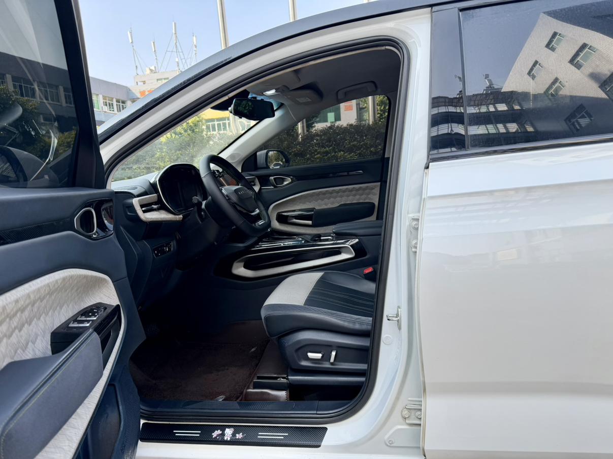 Baojun RM-5 2020 thumb 5