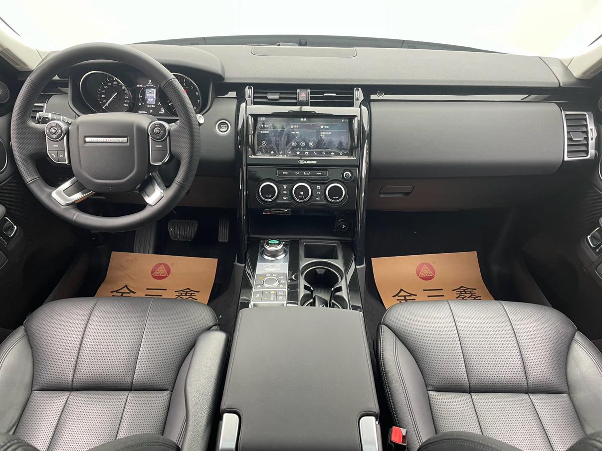 Land Rover Discovery 2018 thumb 3