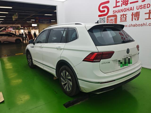 Volkswagen Tiguan 2021 thumb 4