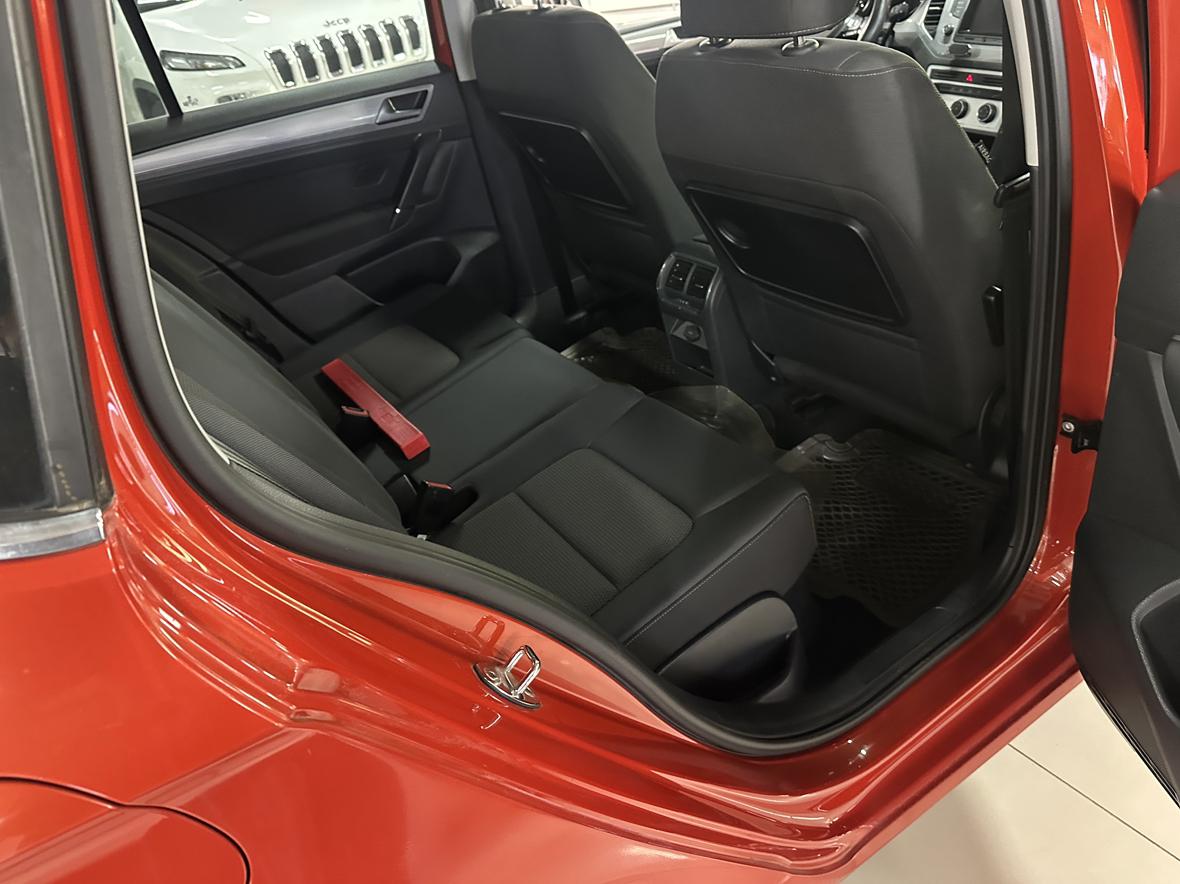 Volkswagen Golf 2016 thumb 11