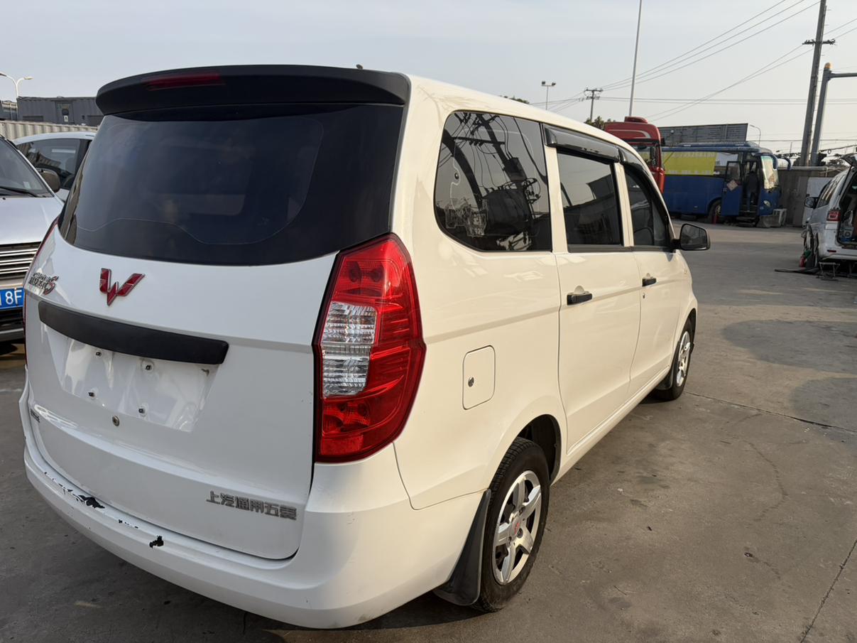 Wuling Hong Guang 2018 thumb 4