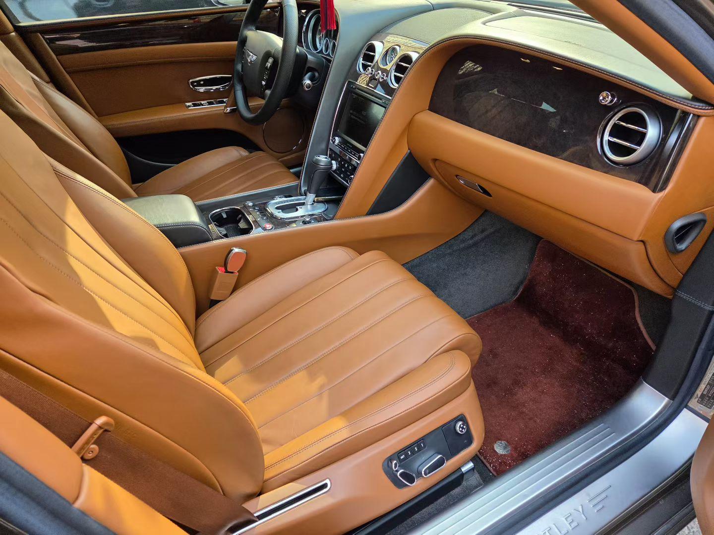 Bentley Flying Spur 2016 thumb 4