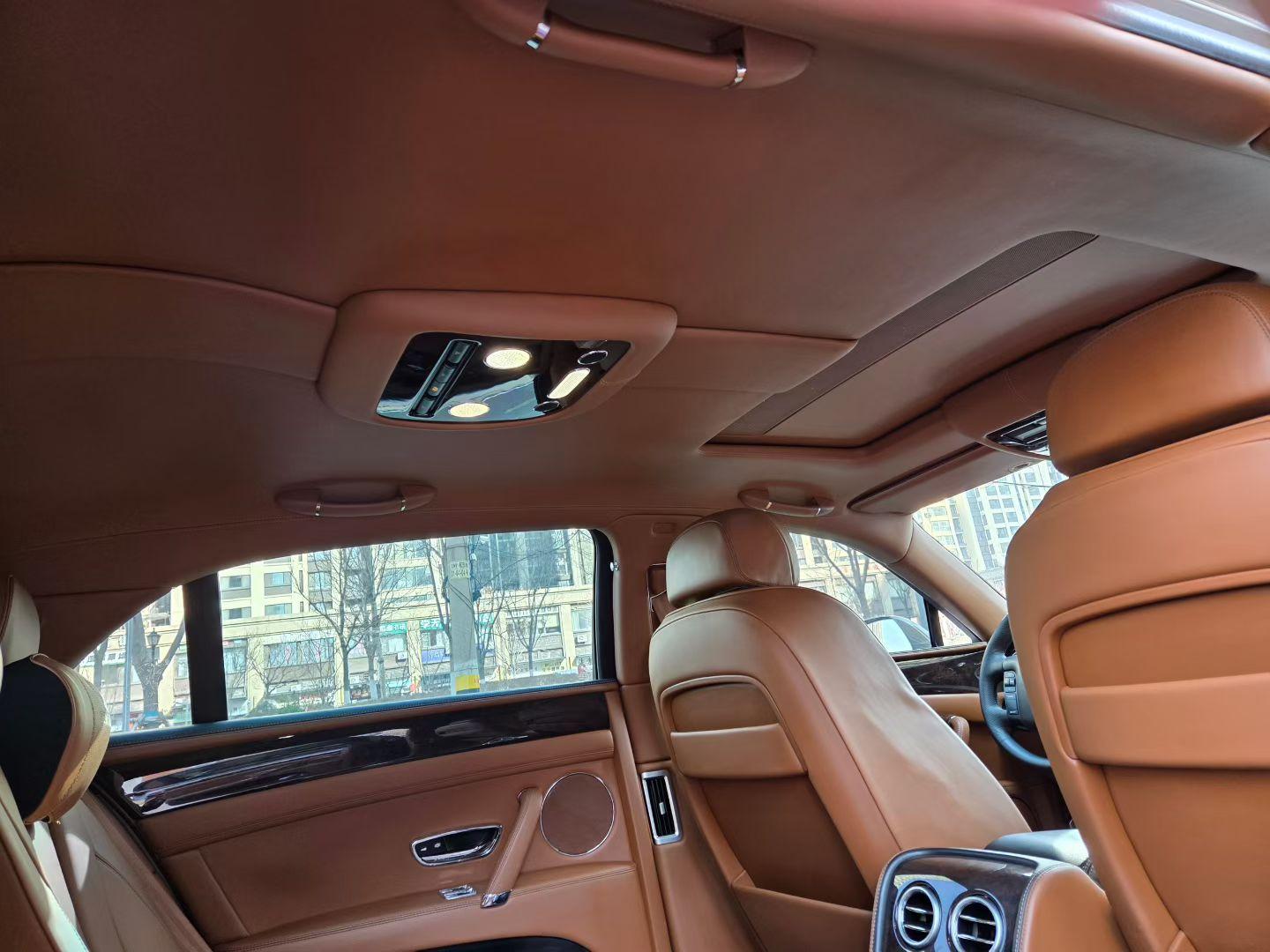 Bentley Flying Spur 2016 thumb 8