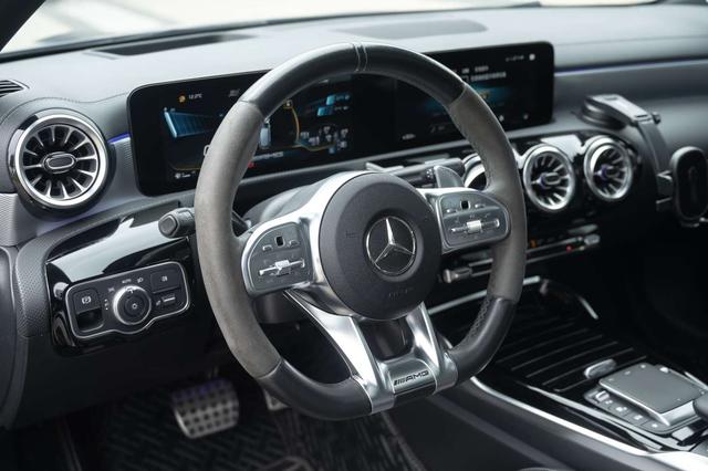 Mercedes-Benz A-Class 2020 thumb 11
