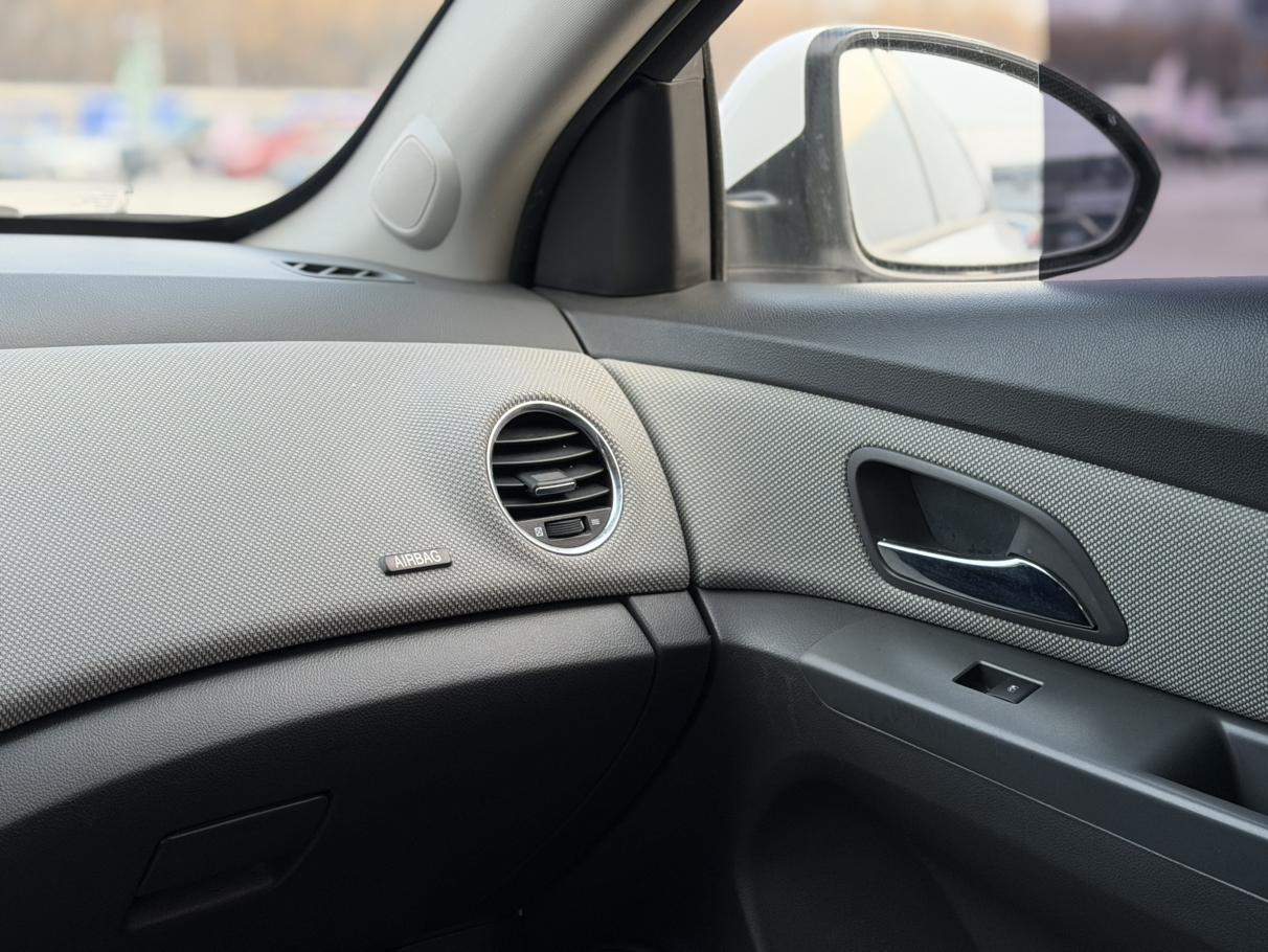 Chevrolet Cruze 2013 thumb 11