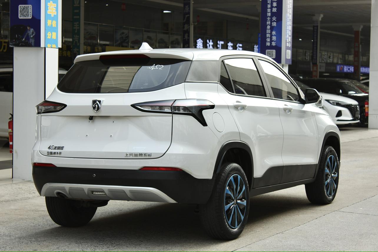 Baojun 510 2020 thumb 4