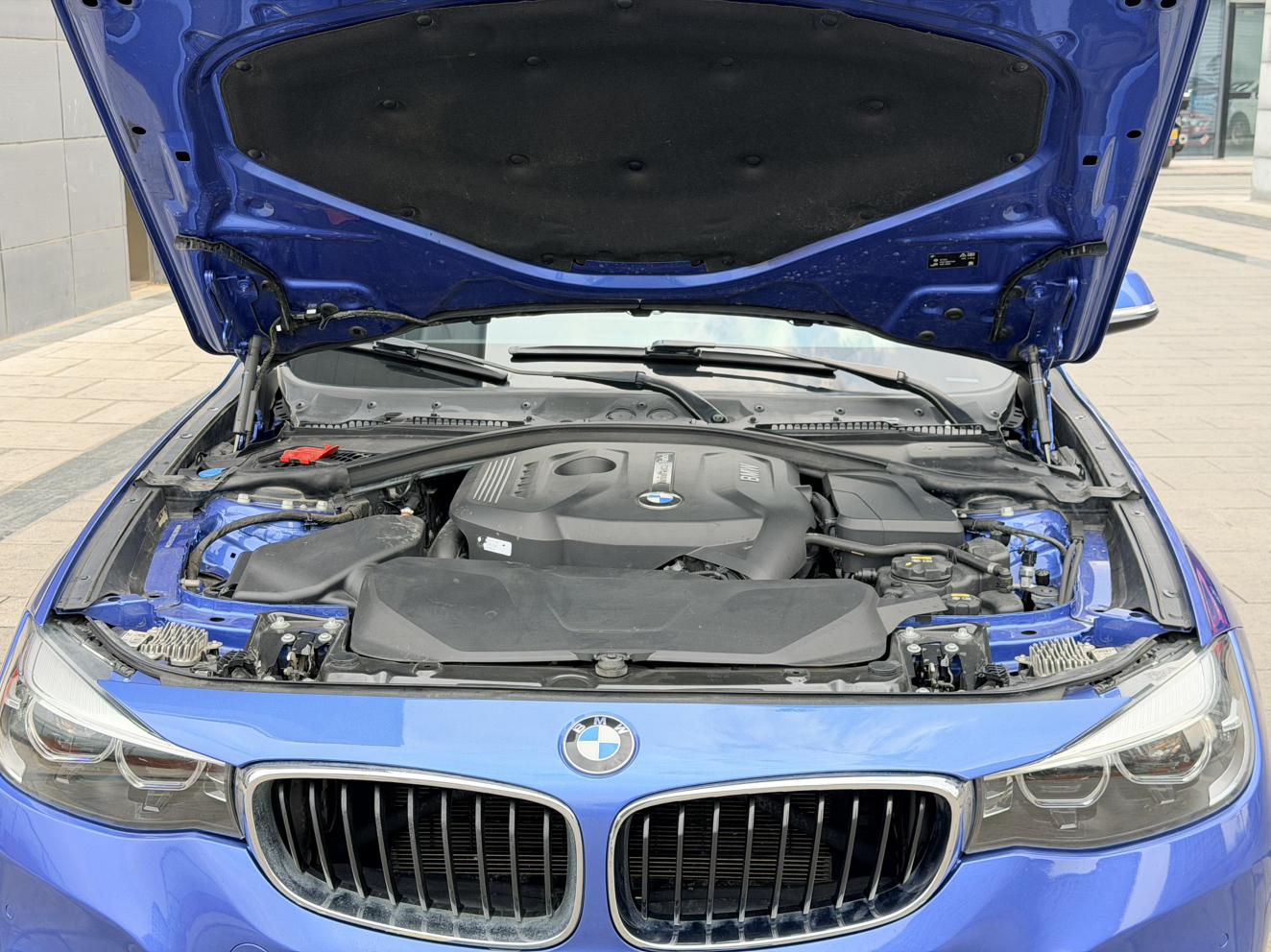 BMW 3 серии 2019 thumb 7