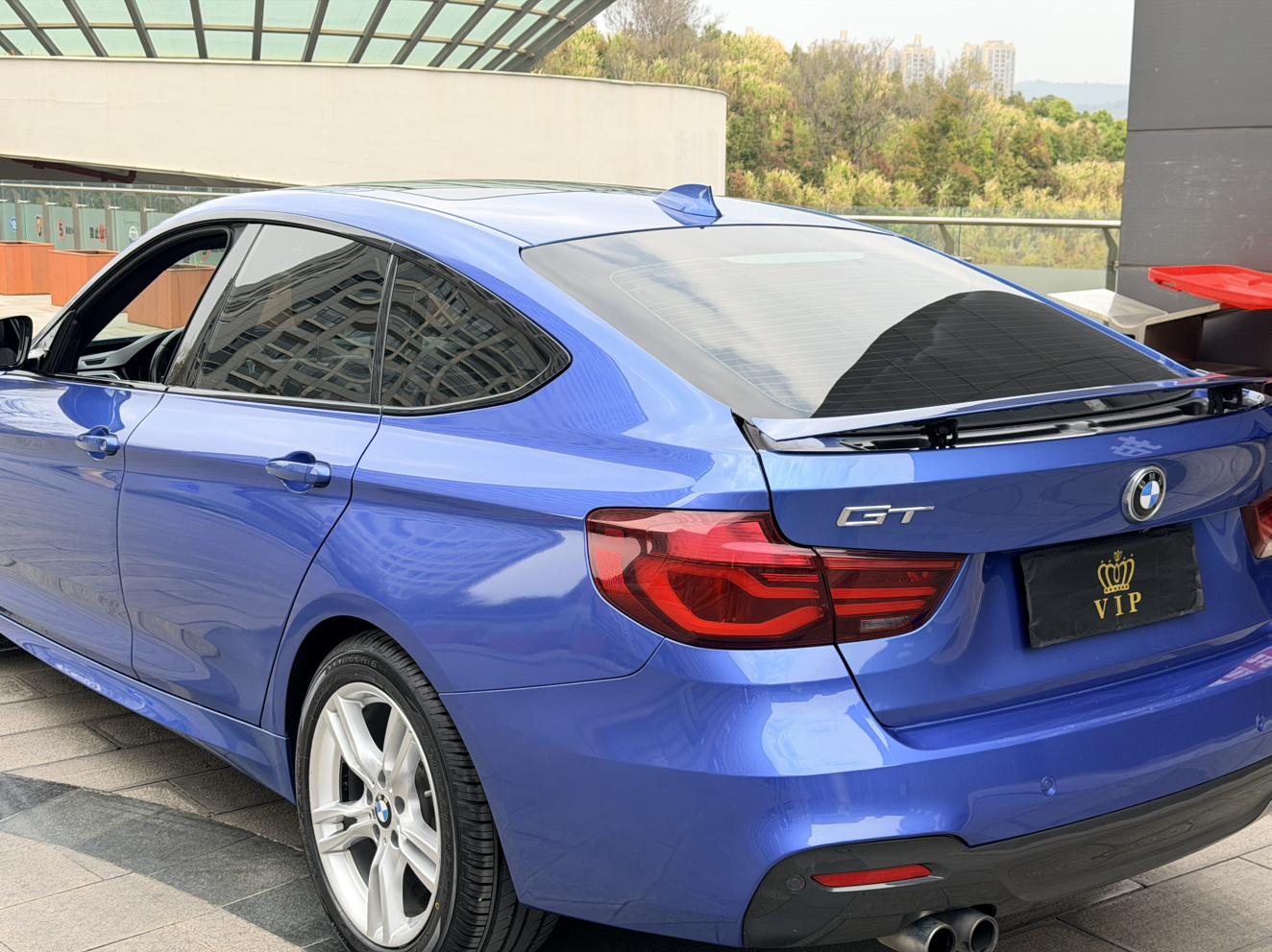 BMW 3 серии 2019 thumb 12