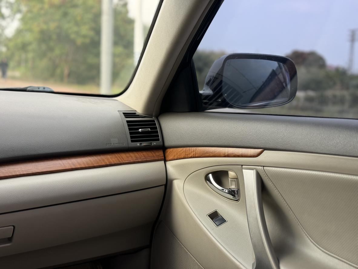 Toyota Camry 2011 thumb 11