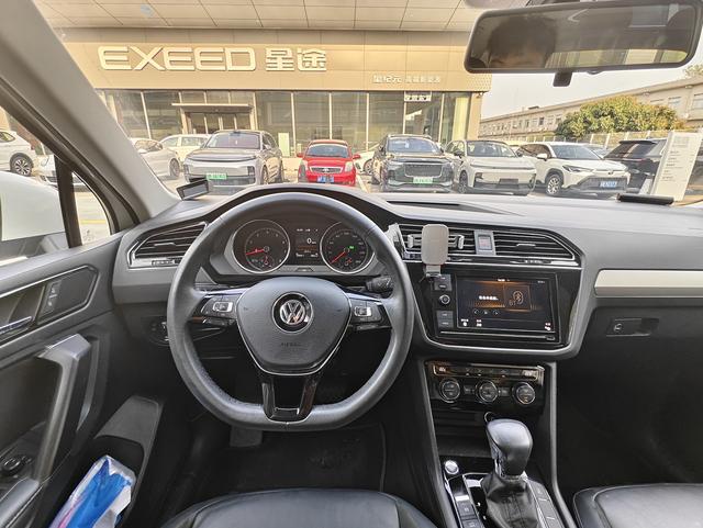 Volkswagen Tiguan 2019 thumb 6
