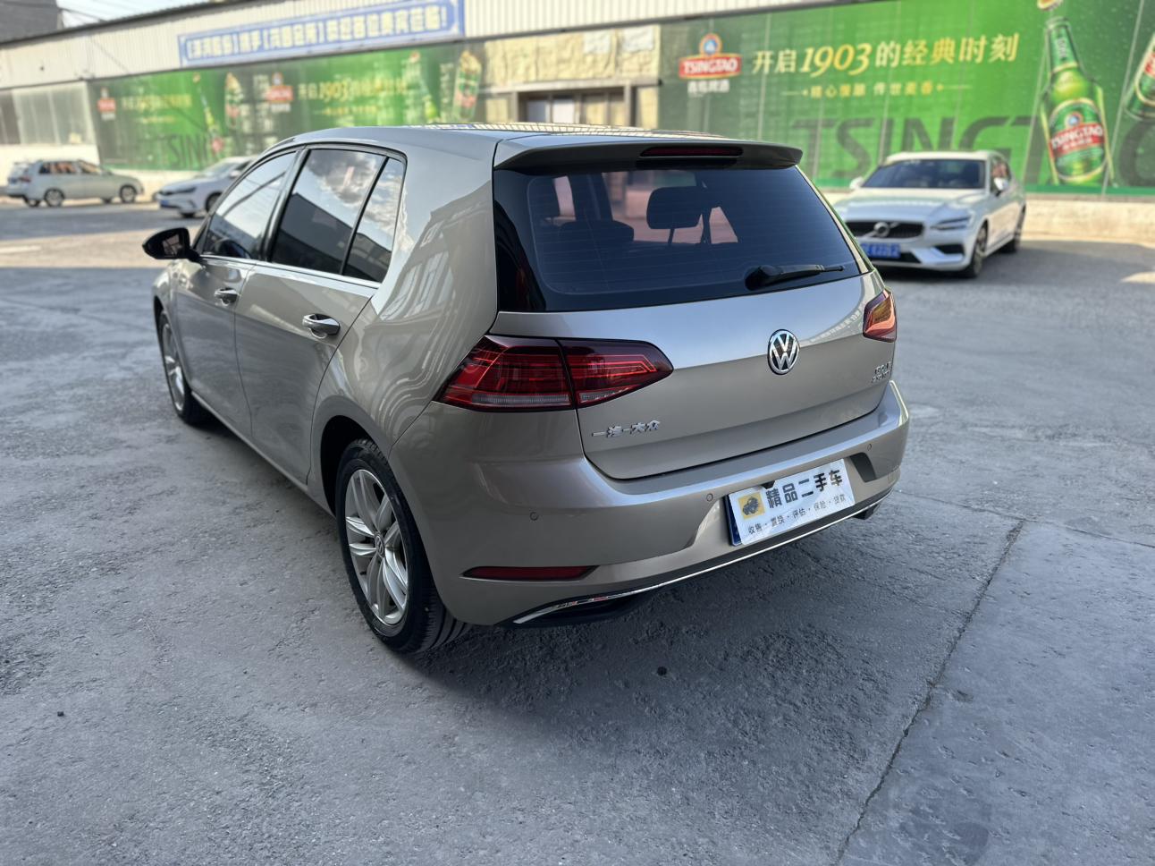 Volkswagen Golf 2018 thumb 2
