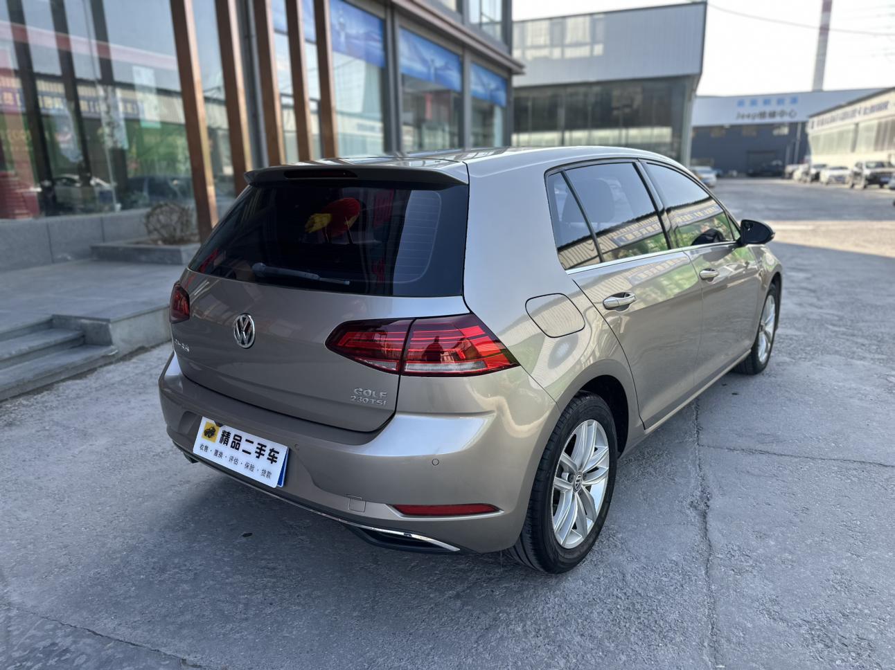Volkswagen Golf 2018 thumb 4