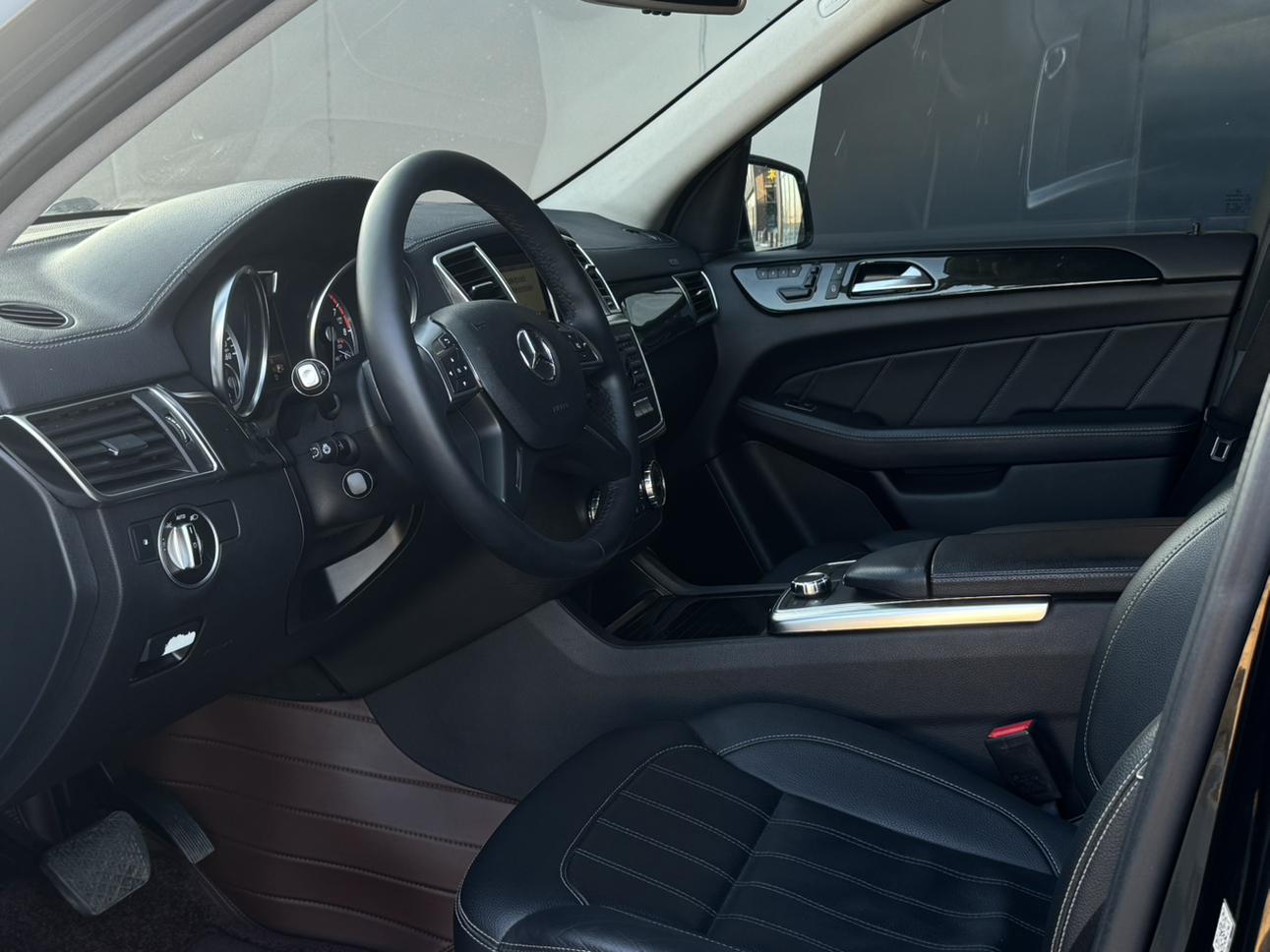 Mercedes-Benz GL 2016 thumb 6