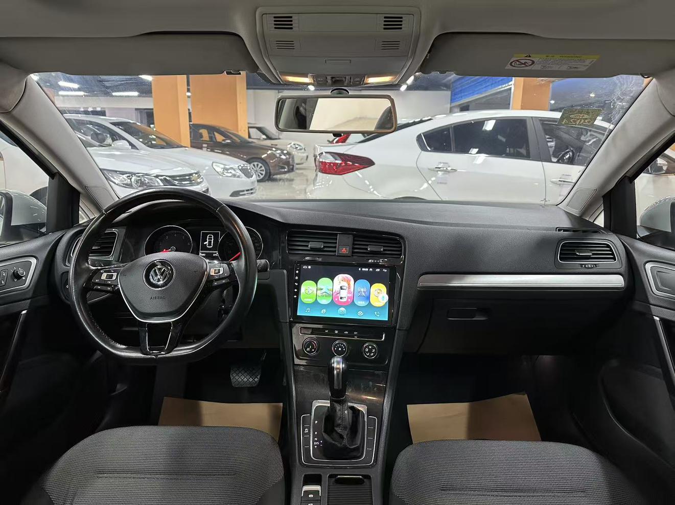 Volkswagen Golf 2018 thumb 8