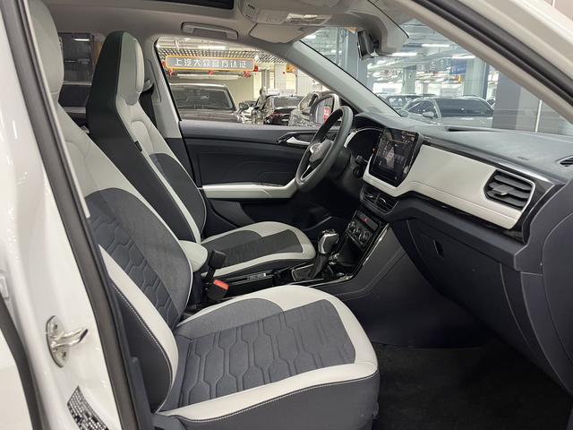 Volkswagen Tharu 2025 thumb 7