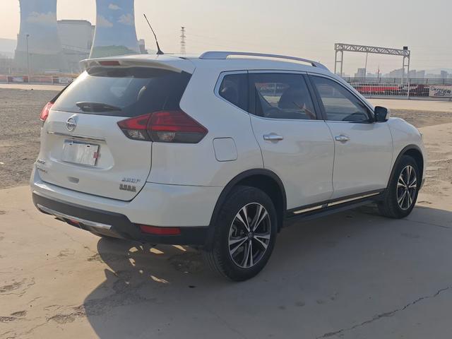 Nissan X-Trail 2021 thumb 3