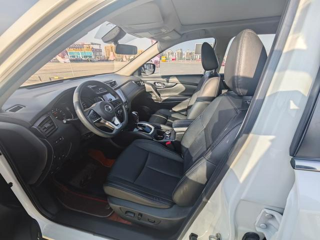 Nissan X-Trail 2021 thumb 4