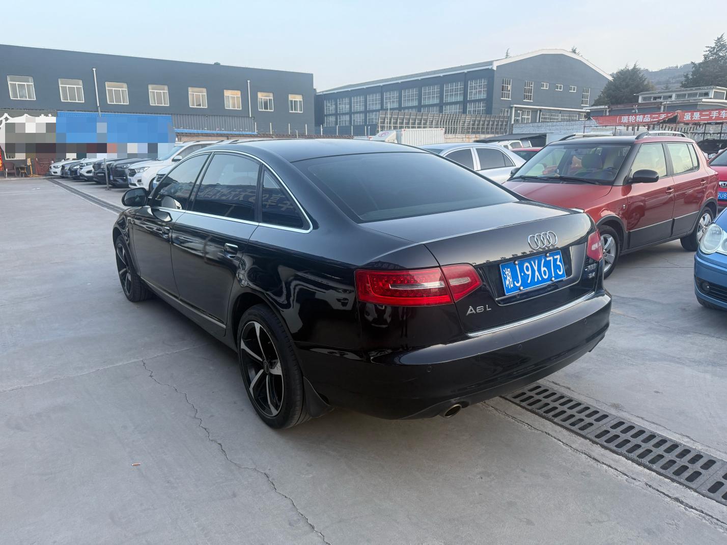 Audi A6 2011 thumb 11