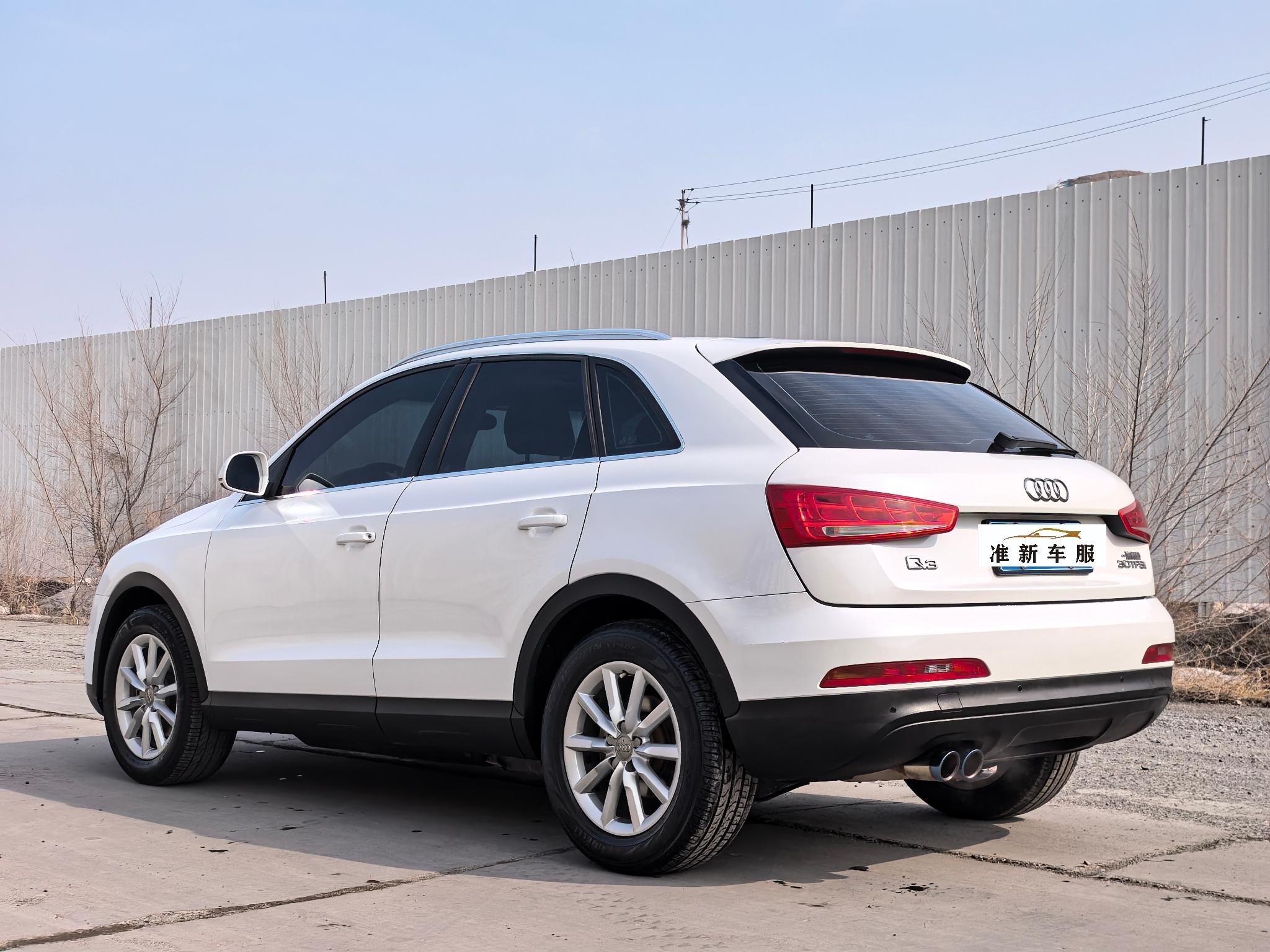 Audi Q3 2015 thumb 2