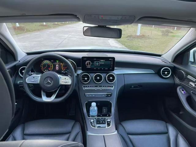 Mercedes-Benz C-Class 2021 thumb 2
