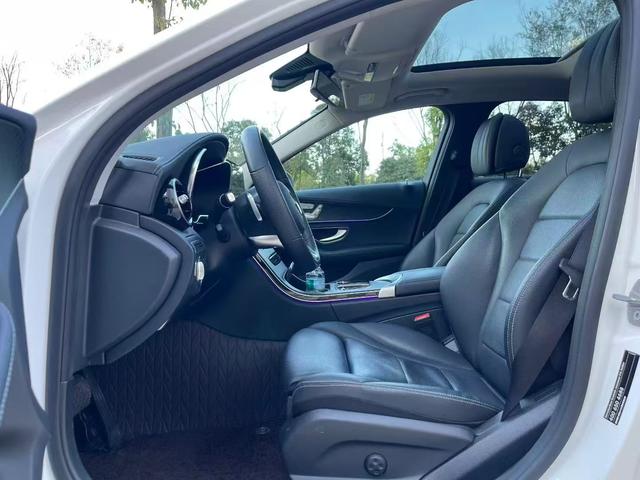 Mercedes-Benz C-Class 2021 thumb 4
