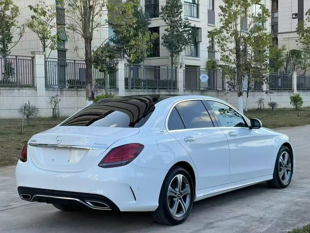 Mercedes-Benz C-Class 2021 thumb 5