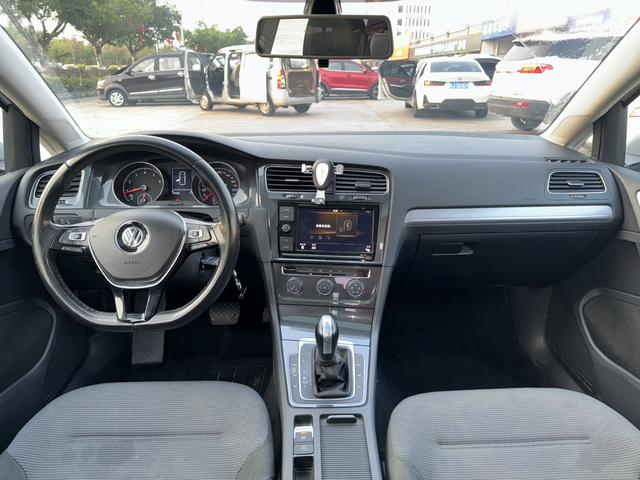 Volkswagen Golf 2019 thumb 3