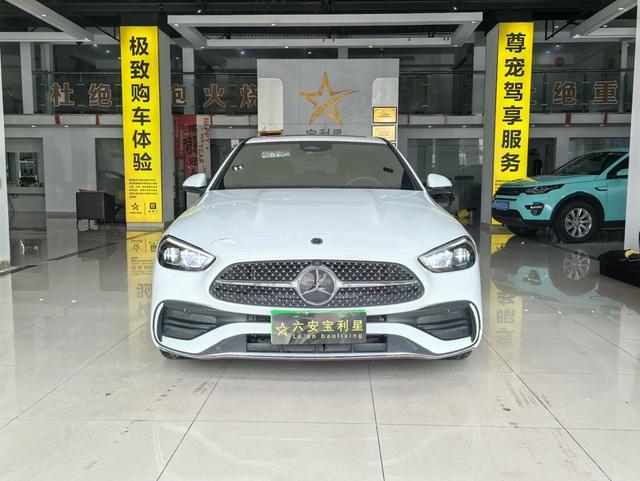 Mercedes-Benz C-Class 2023 thumb 2