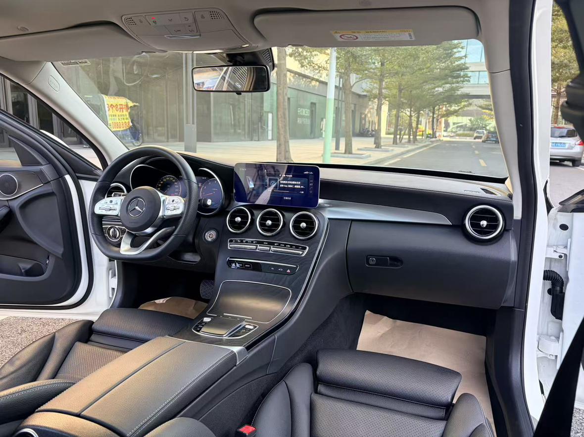 Mercedes-Benz C-Class 2021 thumb 12